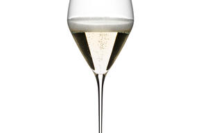 6330 28 riedel veloce champagne filled white.jpg